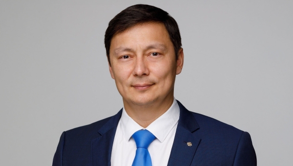 Mihhail Kõlvart  Eesti Keskerakonna esimees